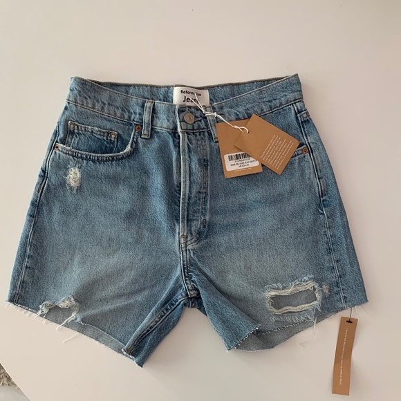 Reformation Jesse Relaxed Jean Shorts - Picture 3 of 4